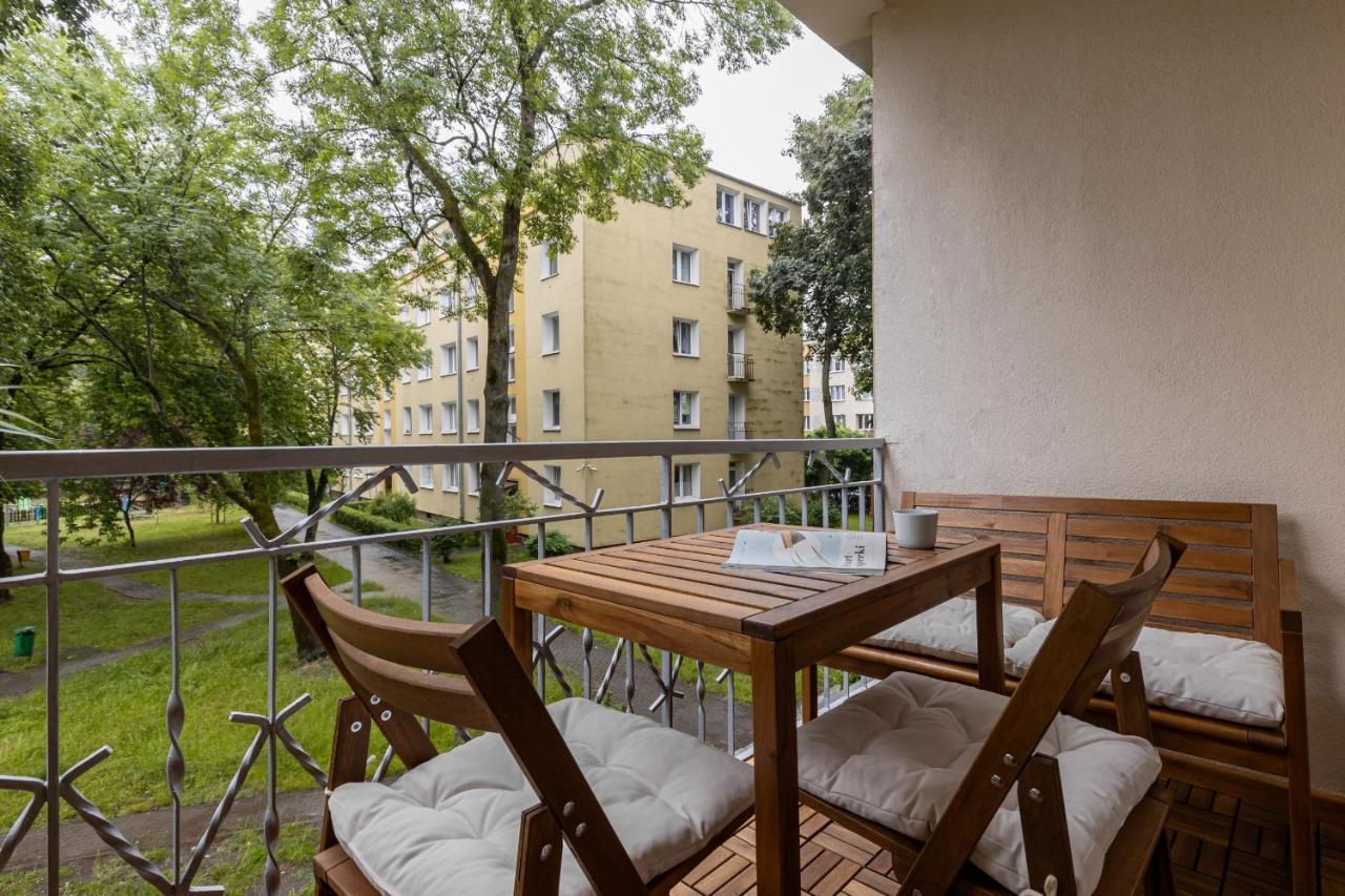 Bright Kasprzaka Wola Near Metro Station By Renters Apartament